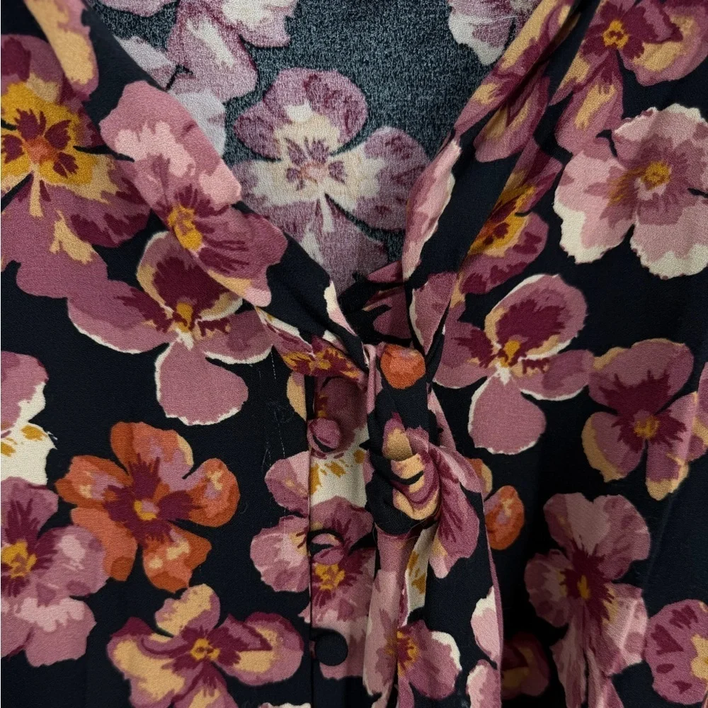 Reformation Joelle Floral Printed V Neck Tie Button Front Blouse Top In Pansy